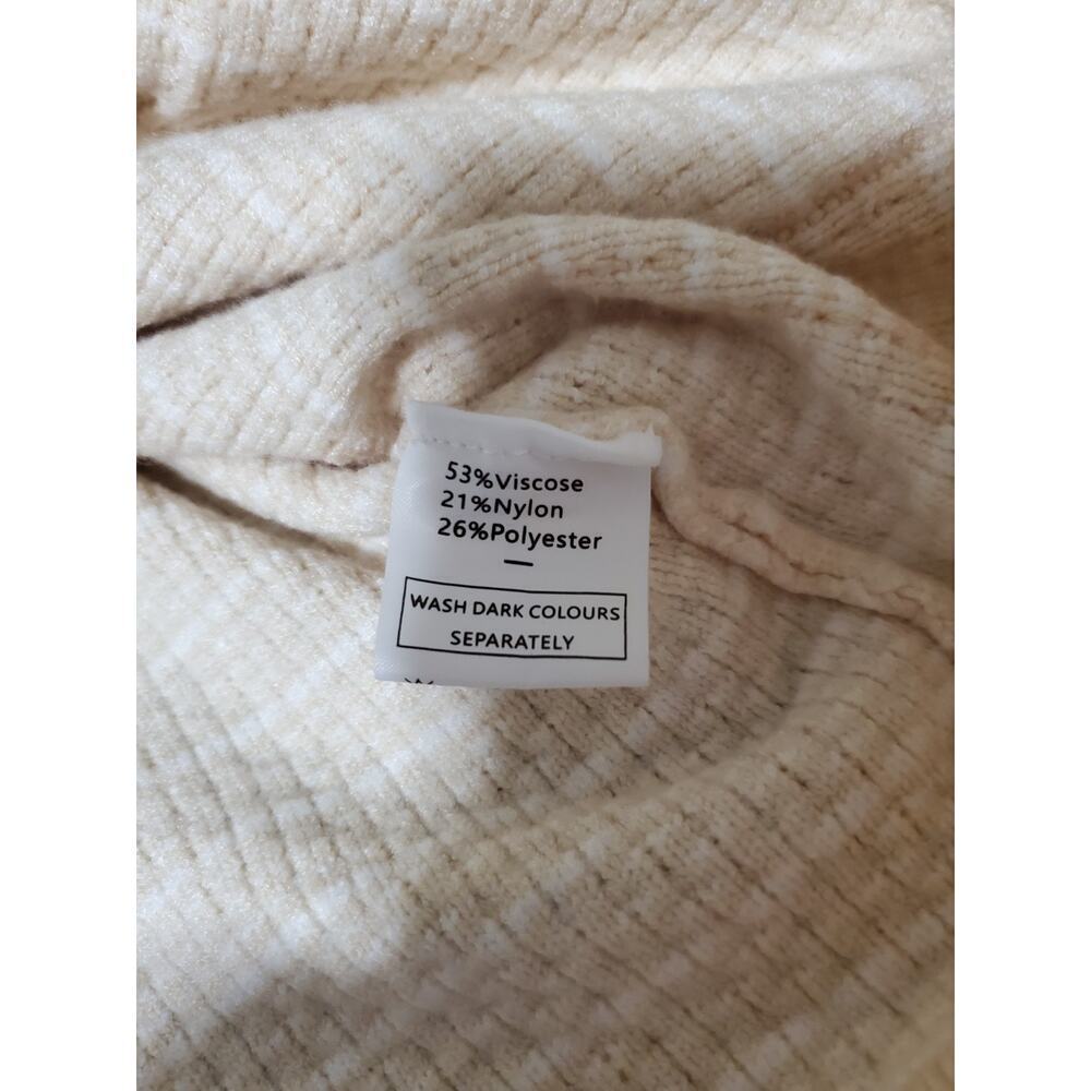 Women’s Beige Button-Front Cardigan Sweater – Textured Grid Pattern – Size XL - Picture 7 of 12